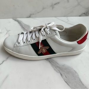 Calfskin Ayers Web Bee Embroidered Mens Ace Sneakers 9 White Green